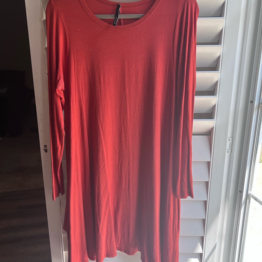Long sleeve tshirt dress with pockets